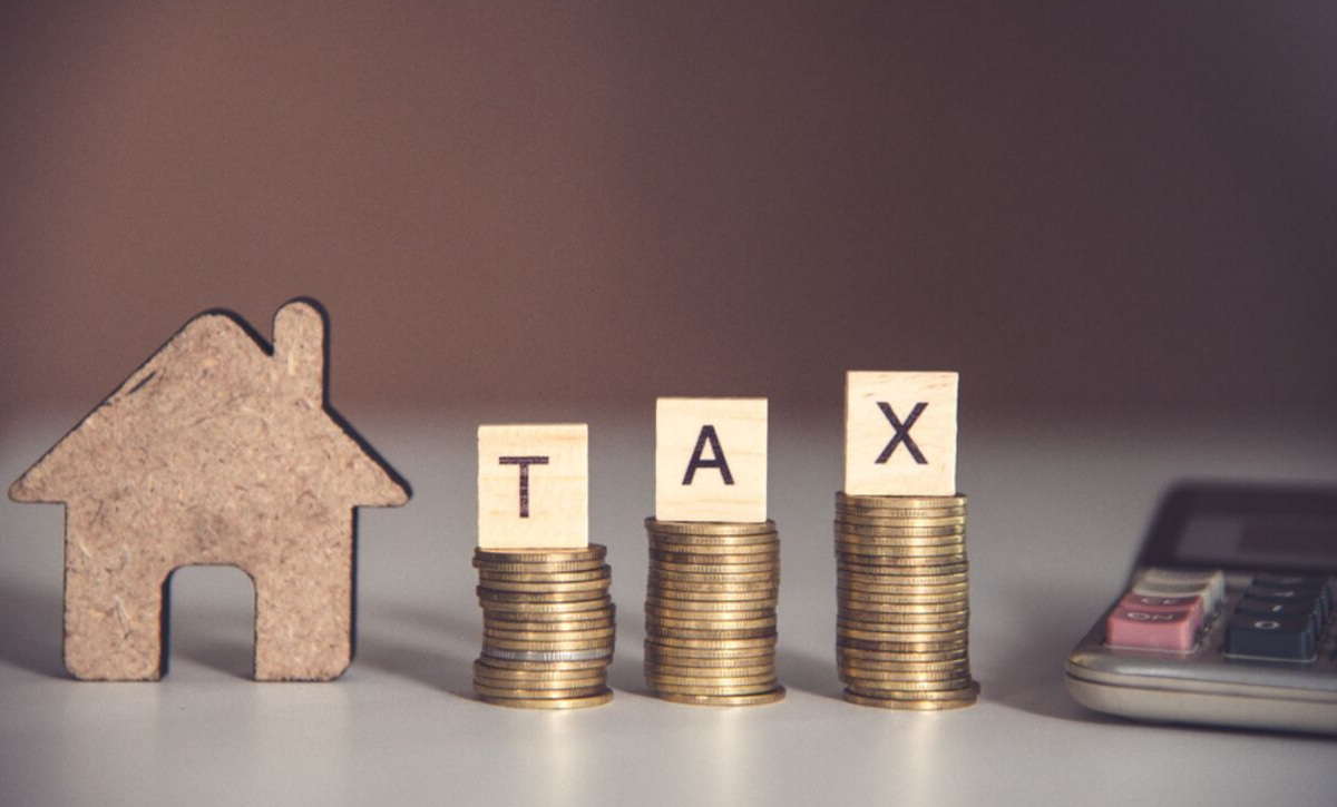You can have maximum two self-occupied houses under Income Tax regulations